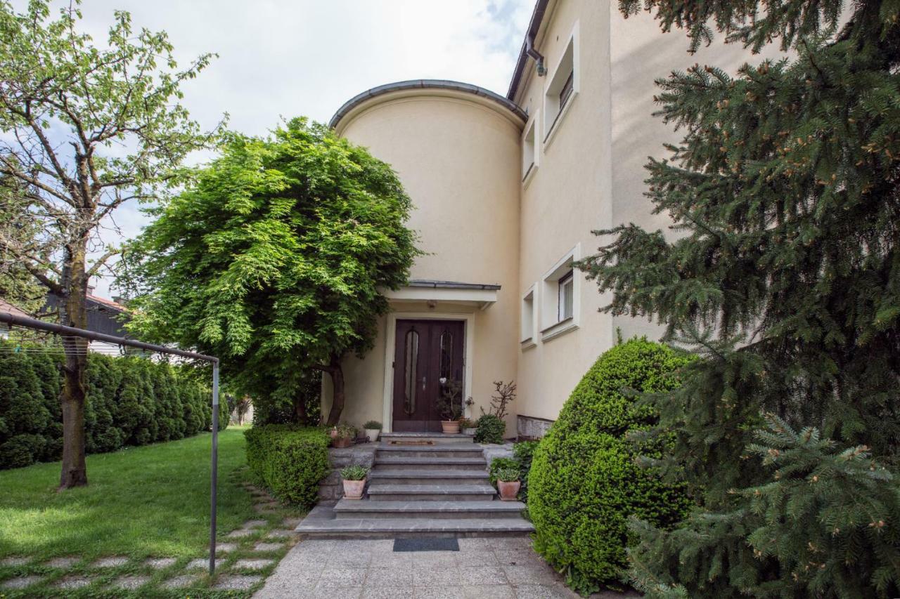 Vila Marija Любляна Екстериор снимка